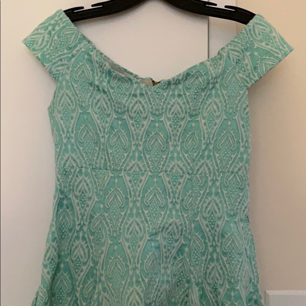 Green skater dress - Picture 2 of 3